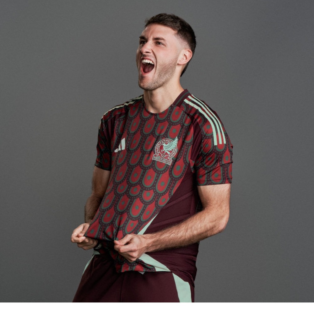 Adidas Mens Mexico home jersey 2024 authentic soccer jersey - Picture 3 of 10